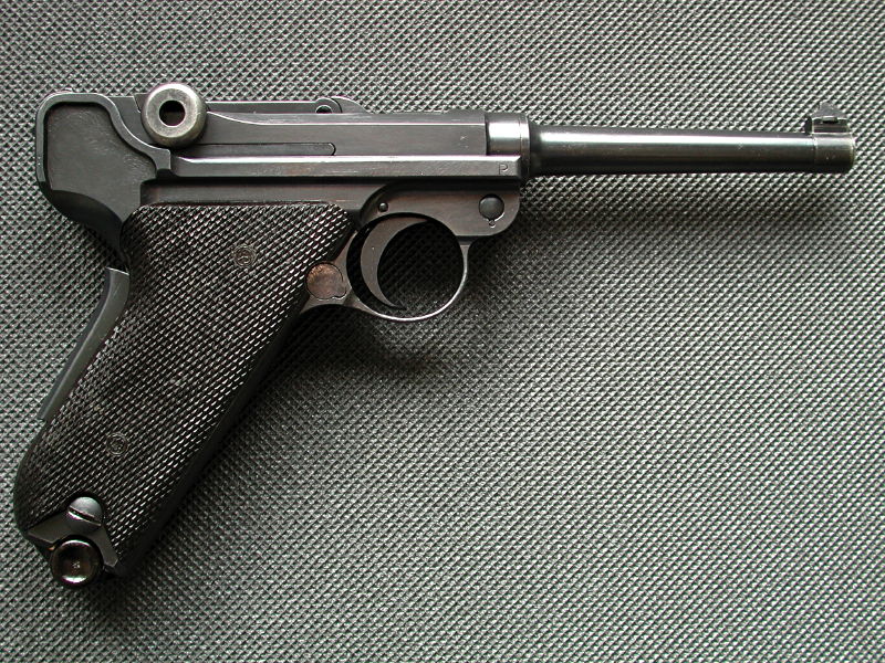 Файл:Pistole 06-29.jpeg