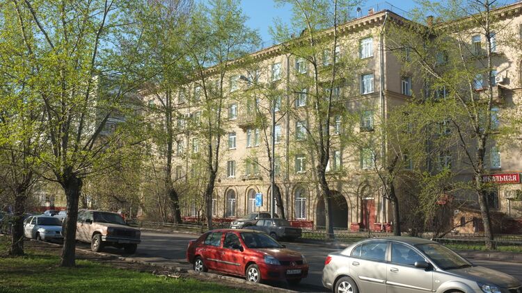 Улица 8 Марта 2.jpg
