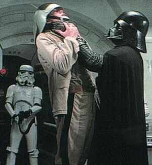 300px-687b5_darth-choke.jpg