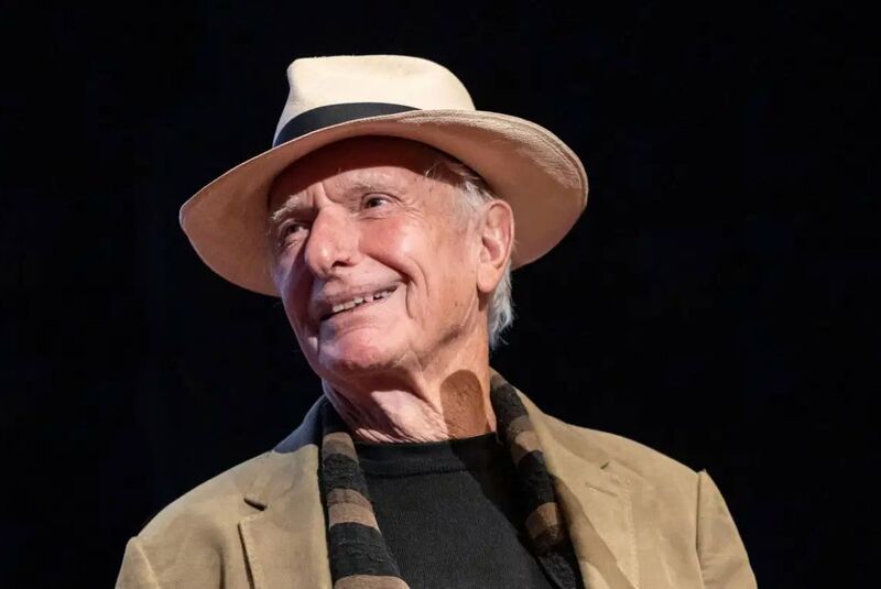 Файл:Peter Weir.jpg